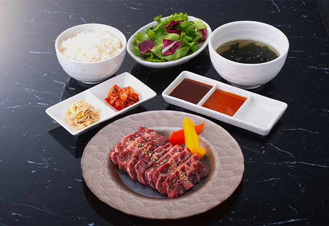 ハラミランチ